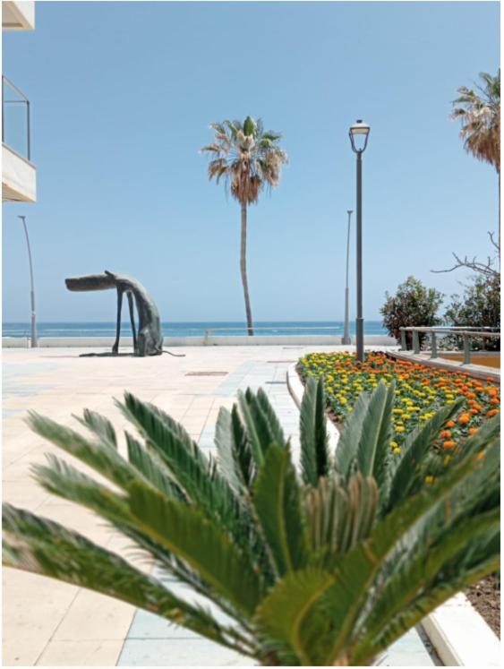 Beach Side Apartment -Estepona Eksteriør billede